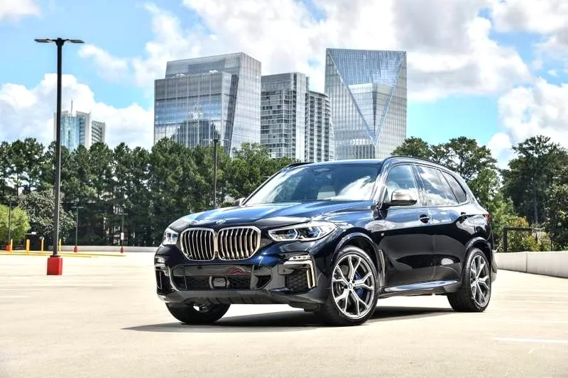 BMW X5: Jak wybrać idealny silnik i uniknąć kosztownych błędów?
