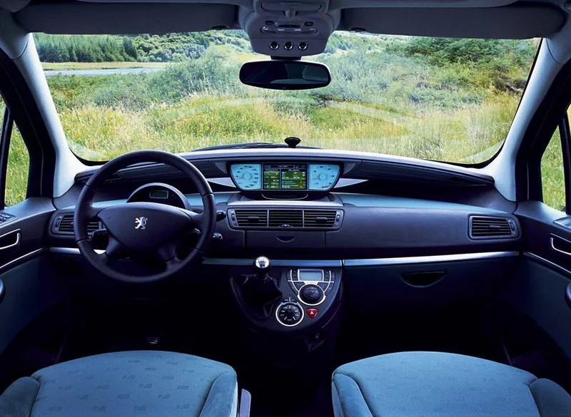 Koszty eksploatacji Peugeot 807