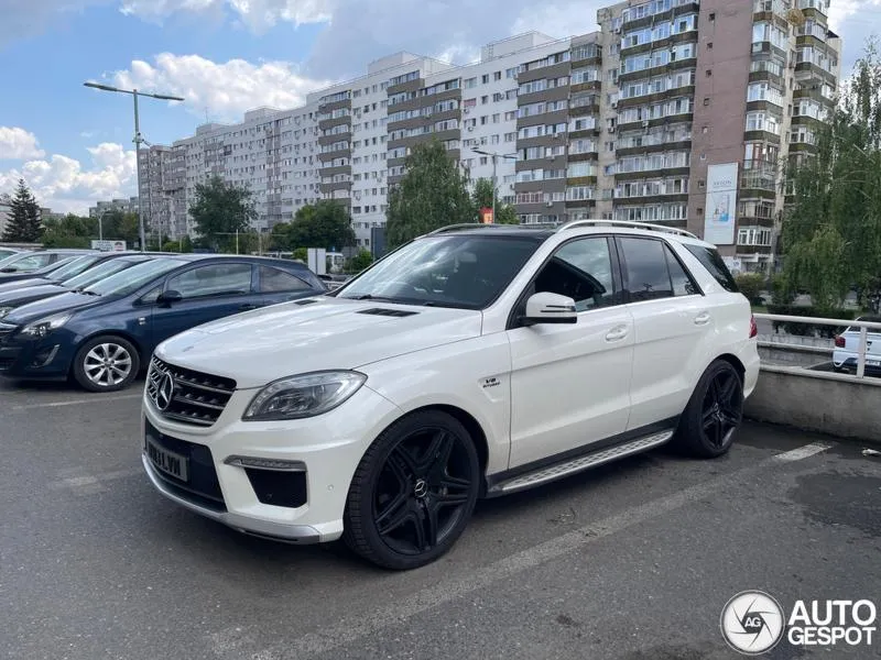 Mercedes ML W166