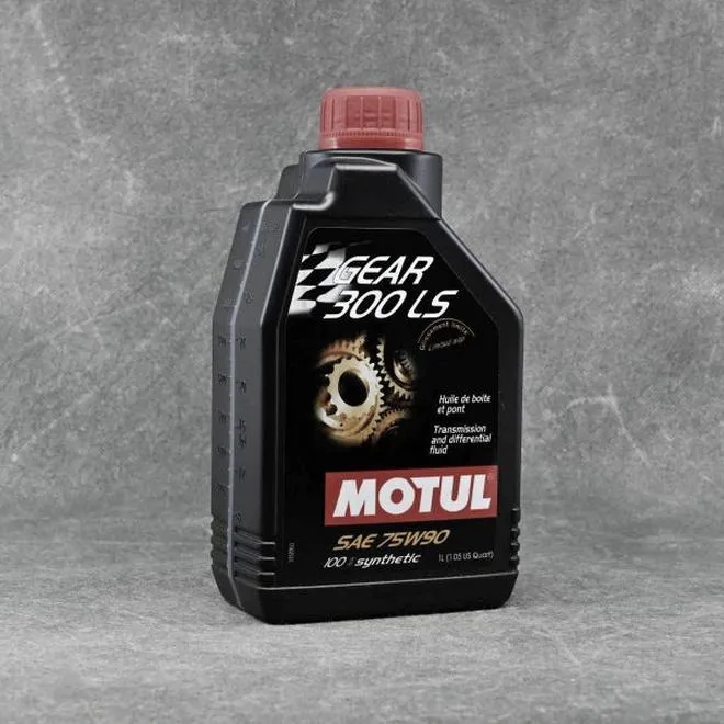 Motul Gear 300