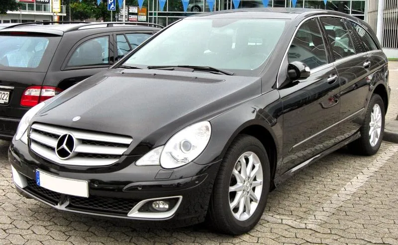 Problemy z akumulatorem Mercedes R