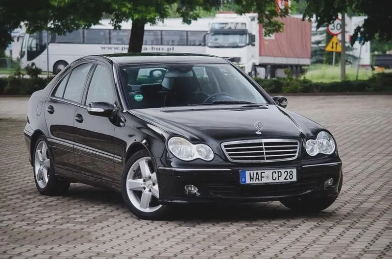 Wymiana rozrusznika Mercedes